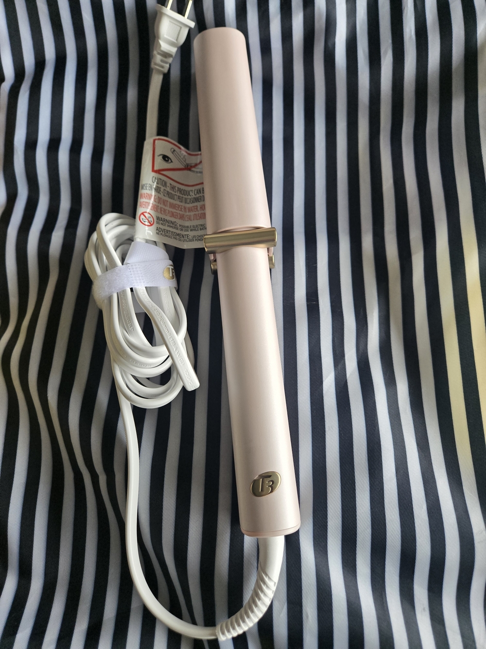 T3 SinglePass Curl X Extra-Long Barrel 1", 1.25", 1.5" Curling Iron with 9 Heat